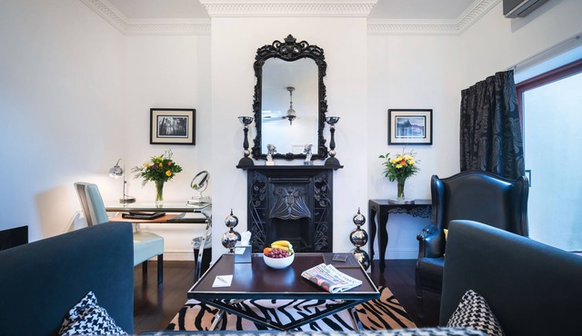 Strozzi Palace Suites by Mansley