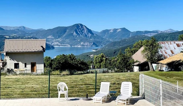 Studette et studio en montagne proche stations de ski et lac