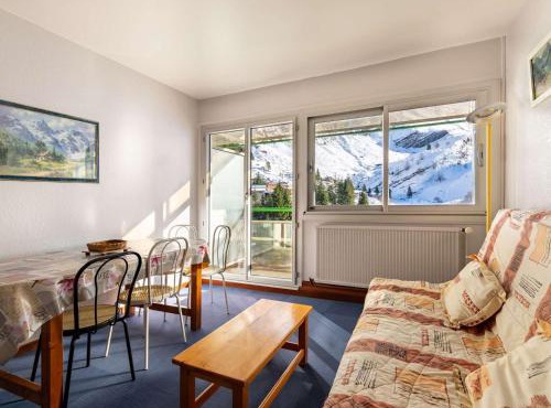 Studio 4 pers avec balcon proche des pistes - FR-1-400-2