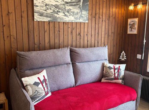 Studio 4 pers, centre village, proche commerces et pistes, TV incluse - FR-1-241-29