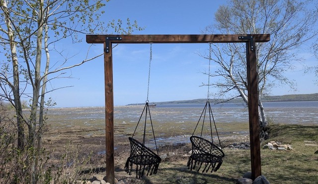 Studio 5 | 2 Min Waterfront | BBQ & Fireplace