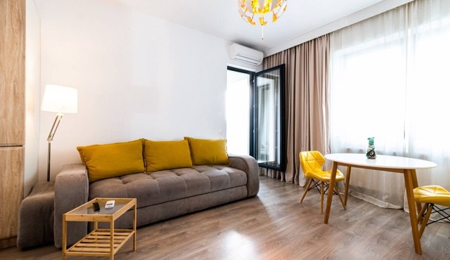 Studio 53 - Modern Apt. close to Metro & IOR Parc with free Parking