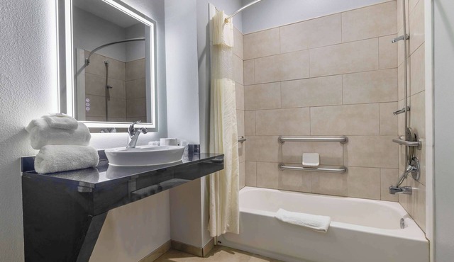Studio 6 Suites Texas City, Tx – I-45 South