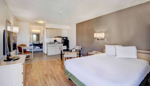 Studio 6 Tucson, AZ - Irvington Road