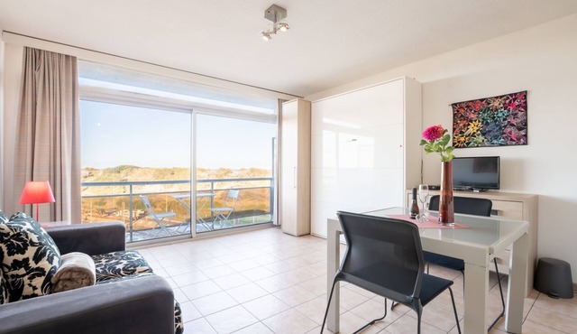 Studio 705 with seaview by Interhome