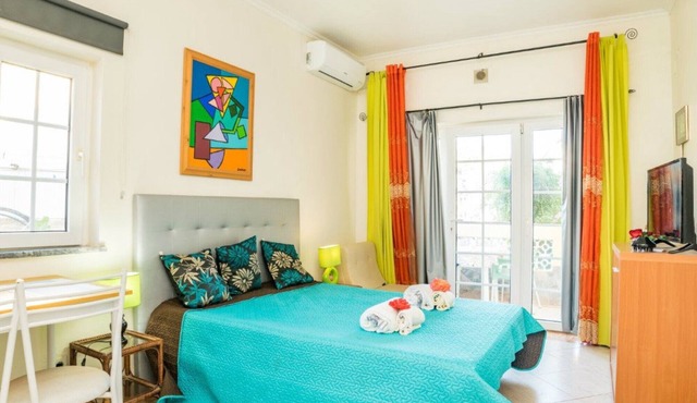 'Studio Anastacio' with Pool, Private Terrace & Wi-Fi