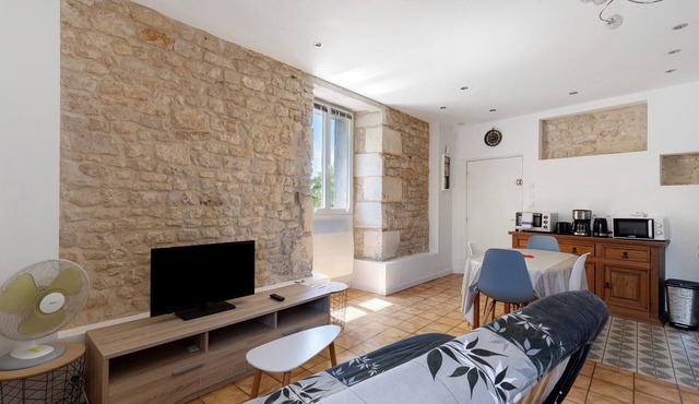 Studio Apartment "5 - 3 Min Du Futuroscope" with Wi-Fi