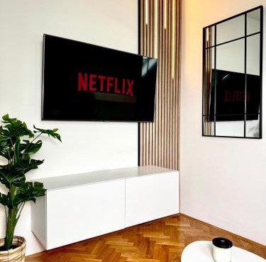 Studio apartman Centroom - Self check-in - Centar - Parking - Wi-Fi