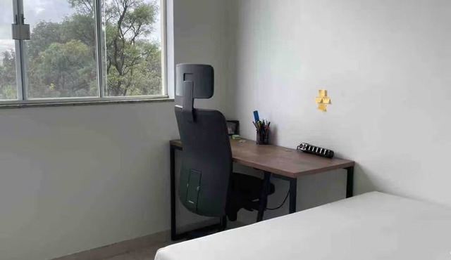 Studio apartment 13 minutes from Asa Norte with a touch of art and incredible views