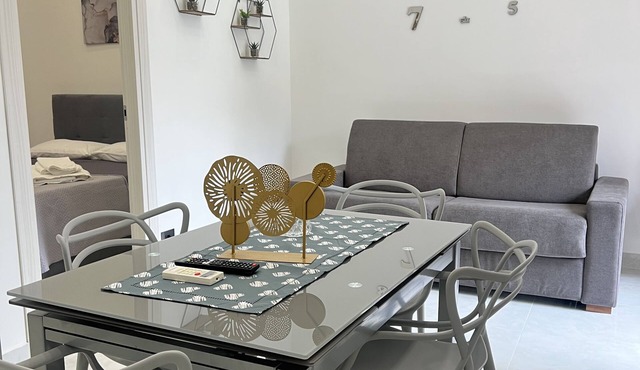 Studio apartment 2 with 4 beds, Afragola (na)