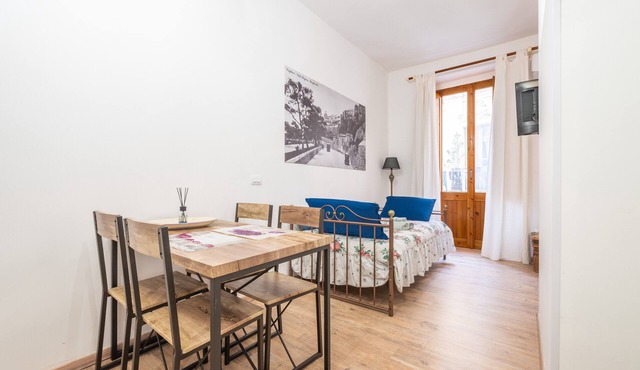 Studio Apartment 'Alla Marina Monolocale Deluxe' with Balcony, Wi-Fi and Air Conditioning