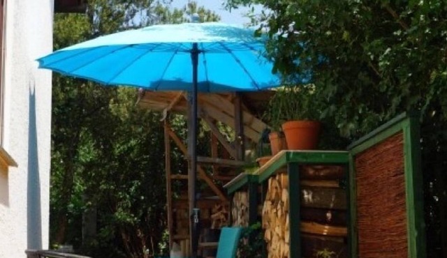 Studio Apartment 'Apartment Ronja' with Shared Garden and Wi-Fi
