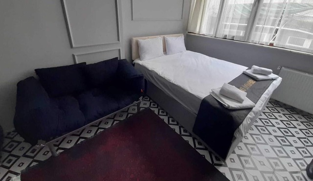 Studio Apartment At The Taksim