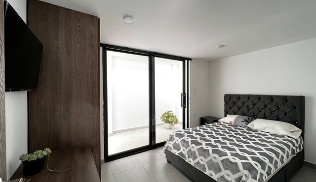 Studio apartment/Av. The slabs