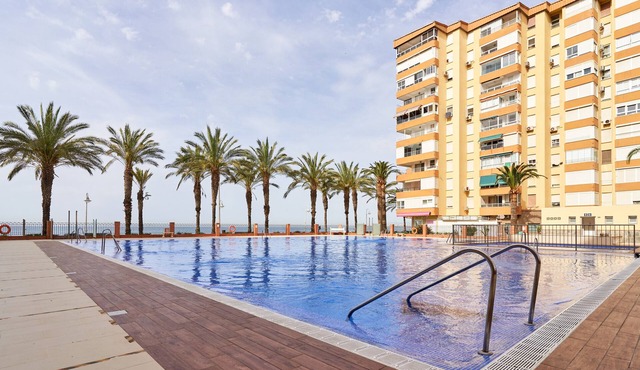 Studio Apartment "Fetén Algarrobo Costa" with Sea View, Private Pool & Wi-Fi
