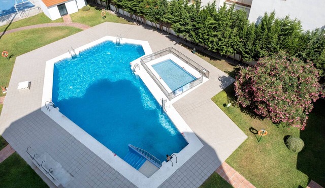 Studio Apartment 'Torre Del Mar' with Sea View, Wi-Fi and Air Conditioning