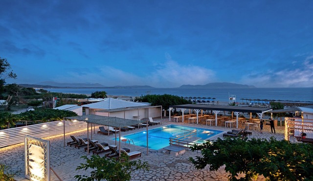 Studio Apartment 'Iguana 8' with Sea View, Wi-Fi and Air Conditioning