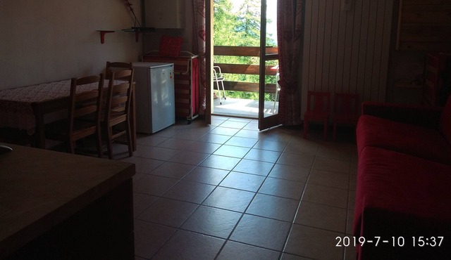 Studio apartment in a ski resort, well furnished and welcoming