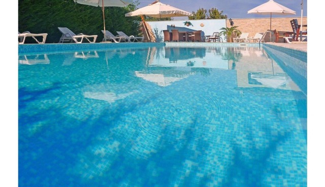 Studio apartment in elegant villa with private pool in Prosecco hills