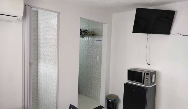 Studio apartment in Olinda, Casa Caiada, 100 meters from the beach.