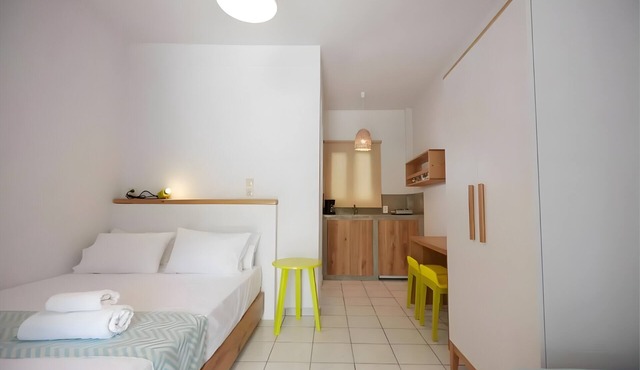 Studio Apartment 'Irene 11 Superior Triple 4' with Sea View, Wi-Fi and Air Conditioning