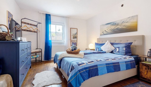 Studio Apartment 'Lindenhardt' with Shared Garden and Wi-Fi