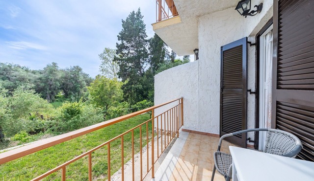 Studio Apartment 'Maltas 13' with Shared Terrace, Wi-Fi and Air Conditioning