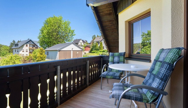 Studio Apartment 'Pension Bergblick - Nonnefelsen' with Mountain View, Balcony and Wi-Fi