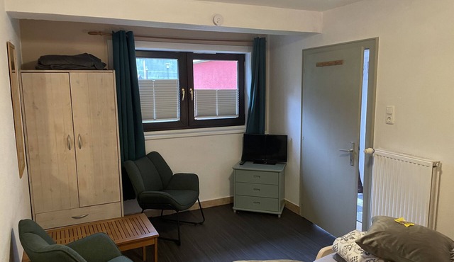 Studio Apartment 'Pepper' with Mountain View, Private Garden and Wi-Fi
