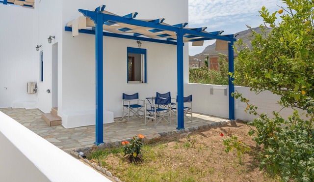 Studio Apartment 'Studios Ninemia Serifos 3' with Sea View, Wi-Fi and Air Conditioning