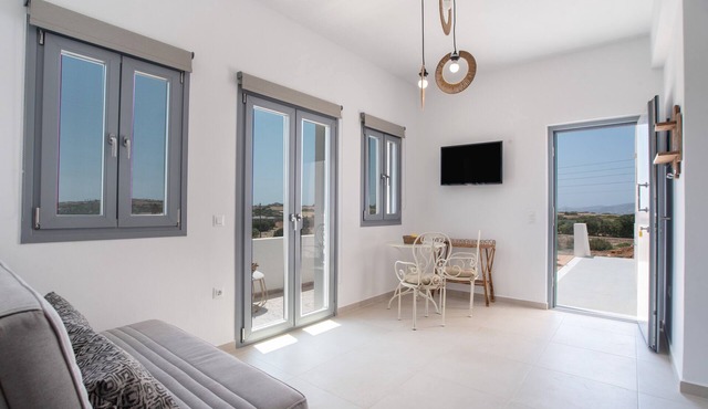 Studio Apartment 'Villa Anastasio' with Sea View, Wi-Fi and Air Conditioning