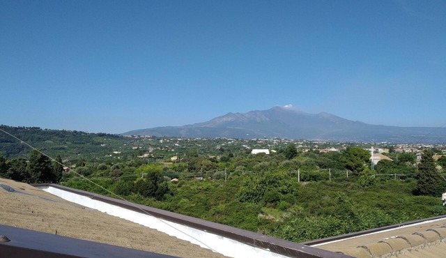 Studio apartment with sea and Etna view, swimming pool