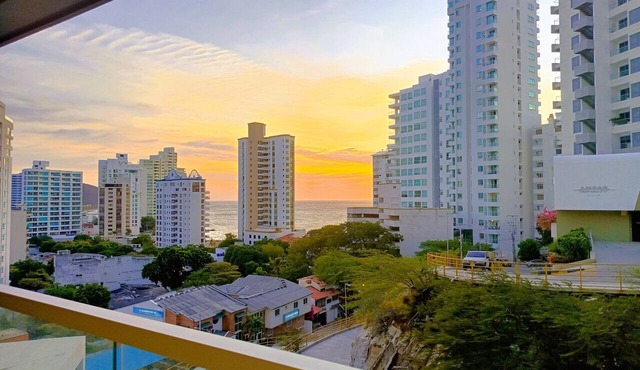 Studio Apartment with Seaviews - Ambar Roca SM85