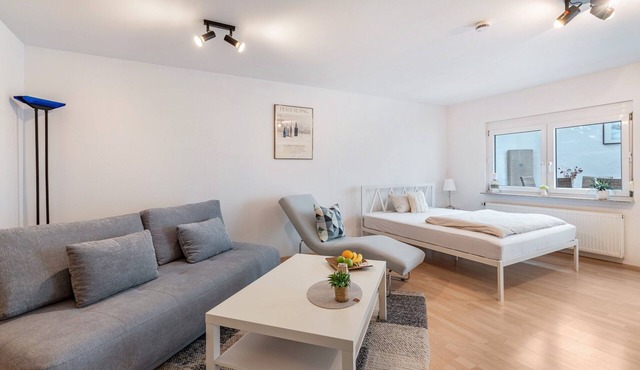 Studio Apartment 'Wohlfühloase' with Private Terrace and Wi-Fi
