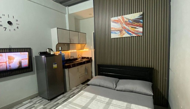 Studio at Amplayo Apartelle – Stylish, Budget-Friendly City Stay