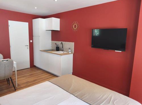 Studio au calme avec parking privé
