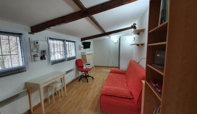 Studio avec terrasse