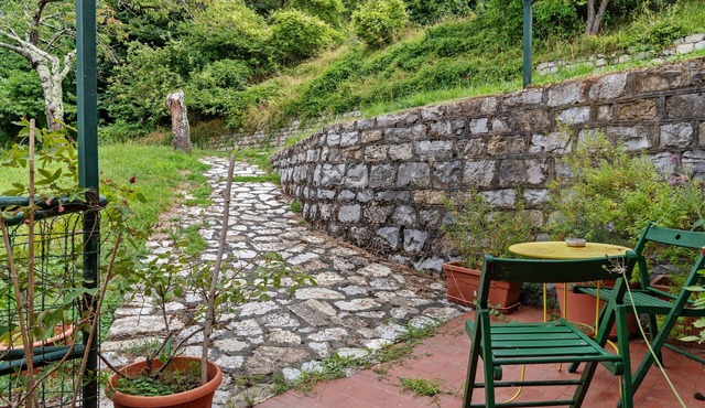 Studio 'Bilocale' with Sea View and Shared Garden