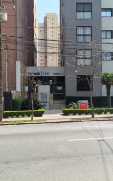 Studio bem localizado com preço justo