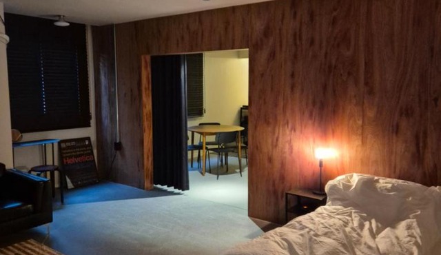 STUDIO BIS Licensed jeonpo Cafe street King beds 3-min subway