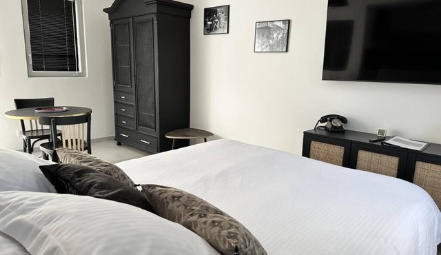 Studio BISTROT near Olympics 2024, garden, terrace, sauna, gym