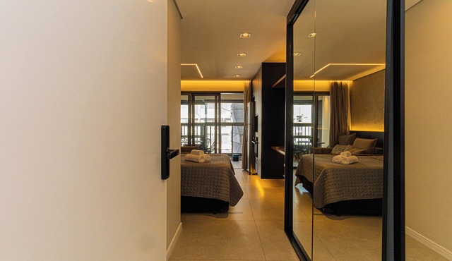 Studio 806 - Z Cotovia, near Ibirapuera Shopping Mall in Moema.
