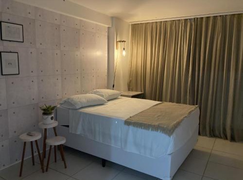 Studio Business West Flat