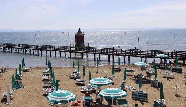 Studio by the sea with internet and air conditioning