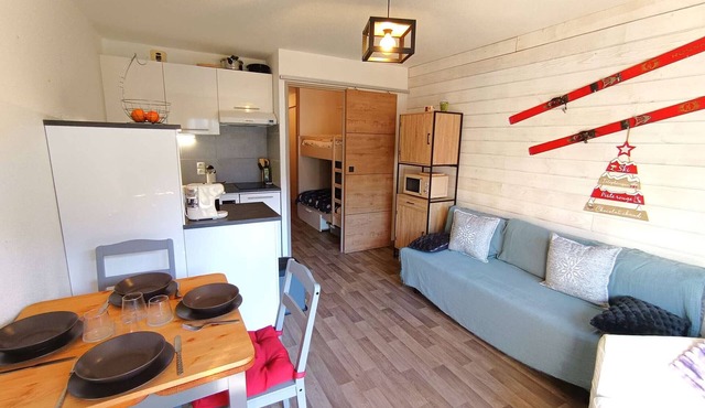 Studio Cabin for 4 in Vielle Aure with Parking