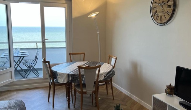 Studio cabine avec parking près de la plage - FR-1-487-353