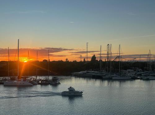 Studio cabine vue mer Agde Ile des pecheurs