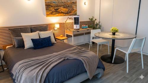 STUDIO CALME PROCHE CENTRE BORDEAUX