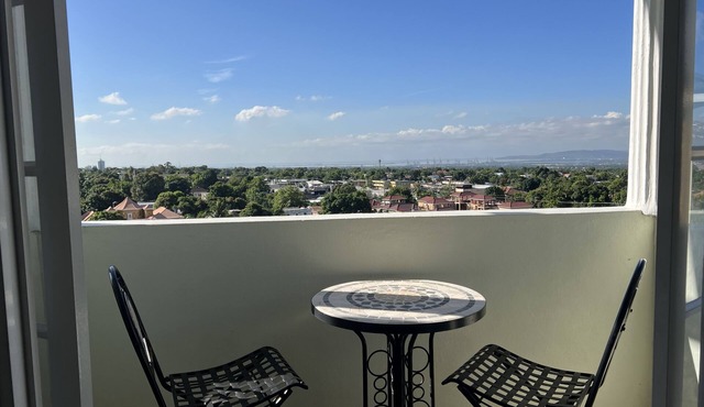 Studio Chateau - Manor Park, Kingston 8