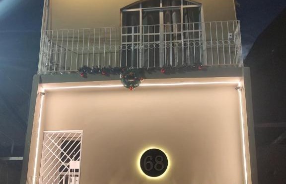 Studio Com varanda na casa 68